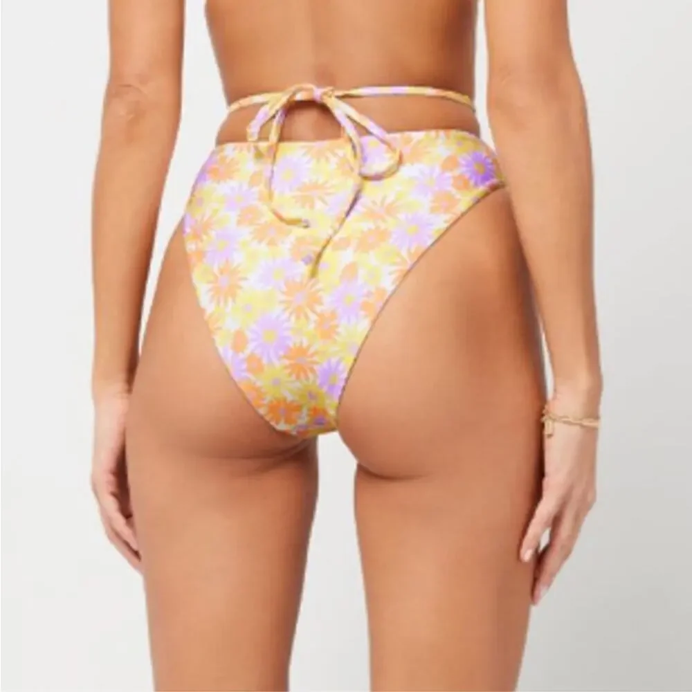L*Space Bikini Swimsuit Camellia Top Joy Bottom Bitsy in Oopsie Daisy XL NWT